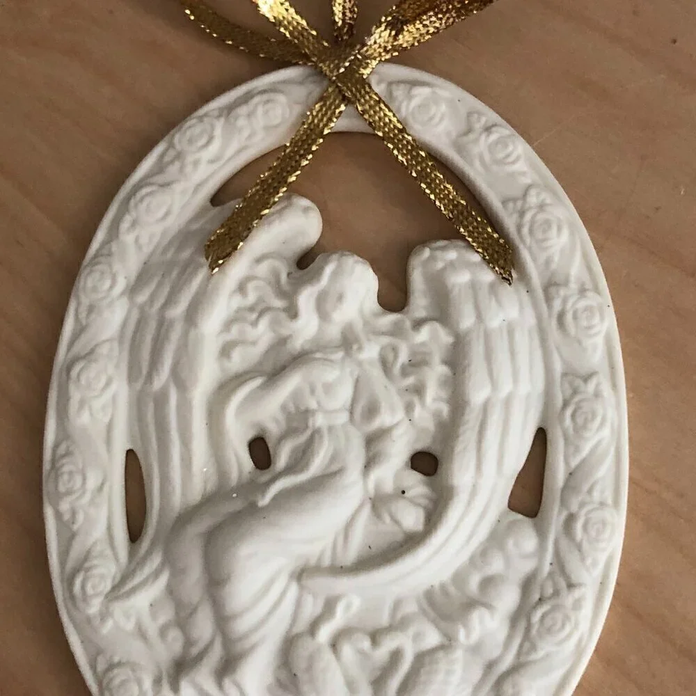 Vintage Y2K 2003 PartyLite Angel of Love Ivory Bisque Porcelain Angel Ornament